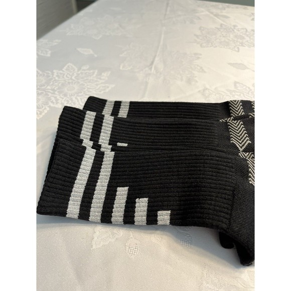 NWT ~ 3 Pairs of Women’s FitExtreme Black Gray Crew Socks Athletic - Picture 7 of 9